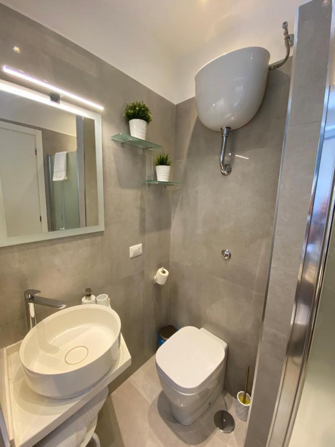 Casa Vacanze Santa Teresella 40 Napels Buitenkant foto