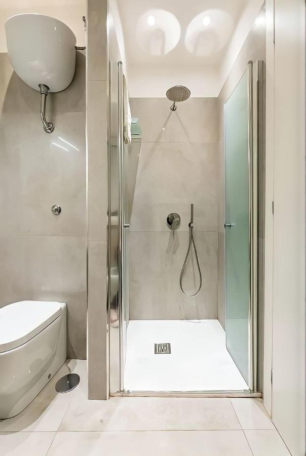 Casa Vacanze Santa Teresella 40 Napels Buitenkant foto