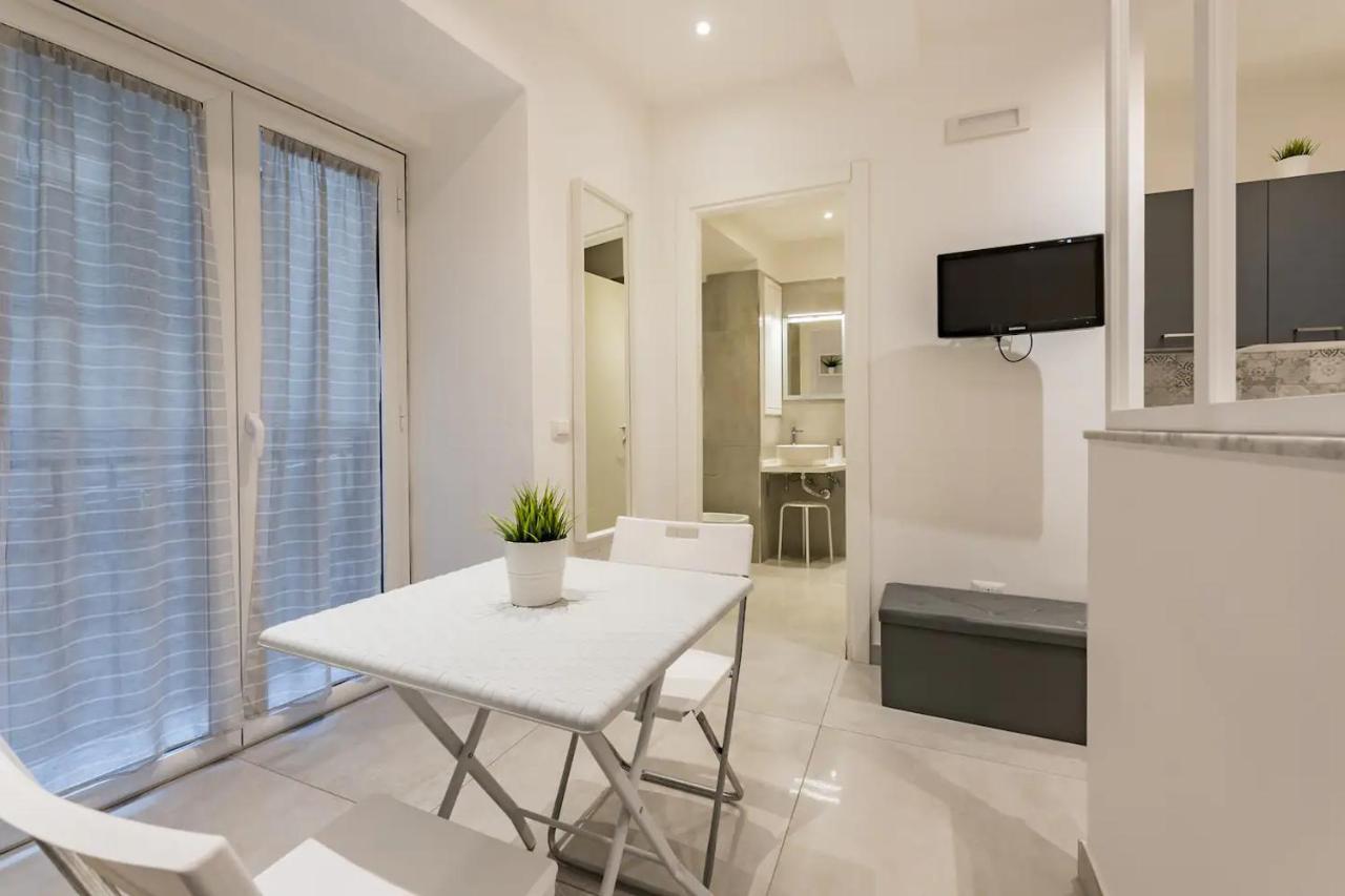 Casa Vacanze Santa Teresella 40 Napels Buitenkant foto
